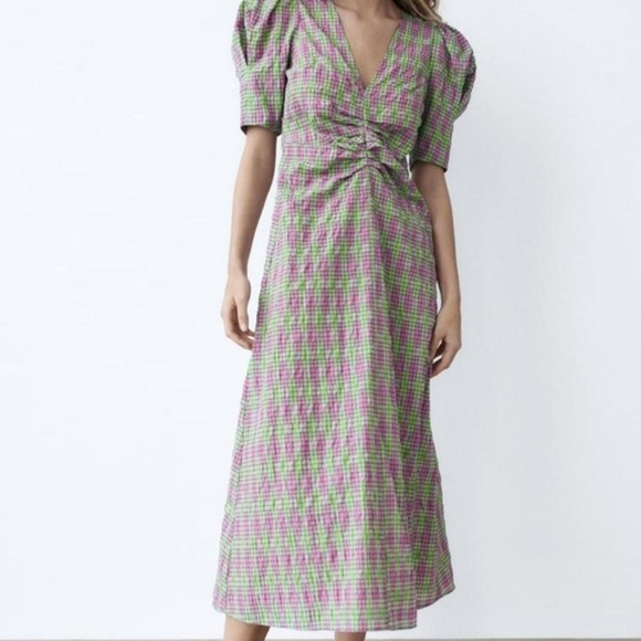 Zara Dresses & Skirts - ZARA Pink & Green Plaid Seersucker Puff Sleeve Midi Dress | SZ XS